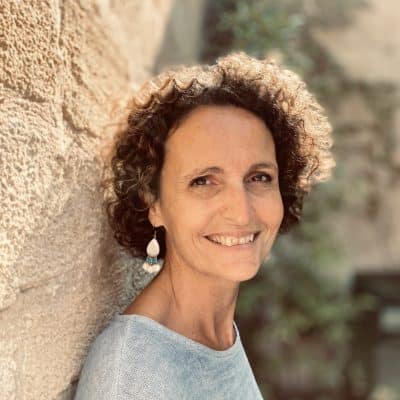 Full Width Featured Image With Sidebar